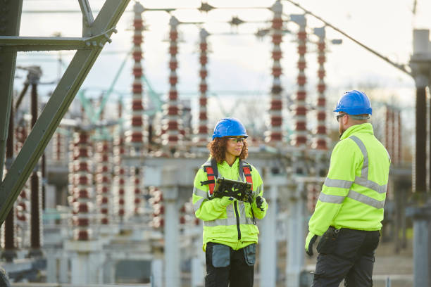 Best Electrician Near Me  in Weed, CA